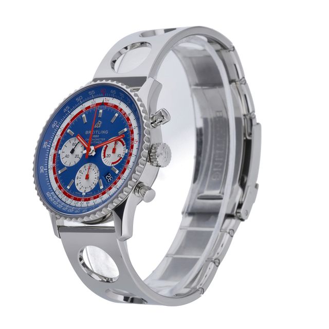 Breitling Navitimer 01 AB0121 Image 6